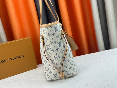 LOU 24 new shopping bag
