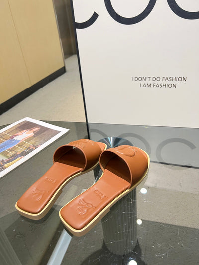 CL casual slippers