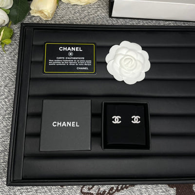 CHAN* full diamond earrings