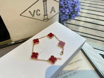 four leaf clover bracelet
