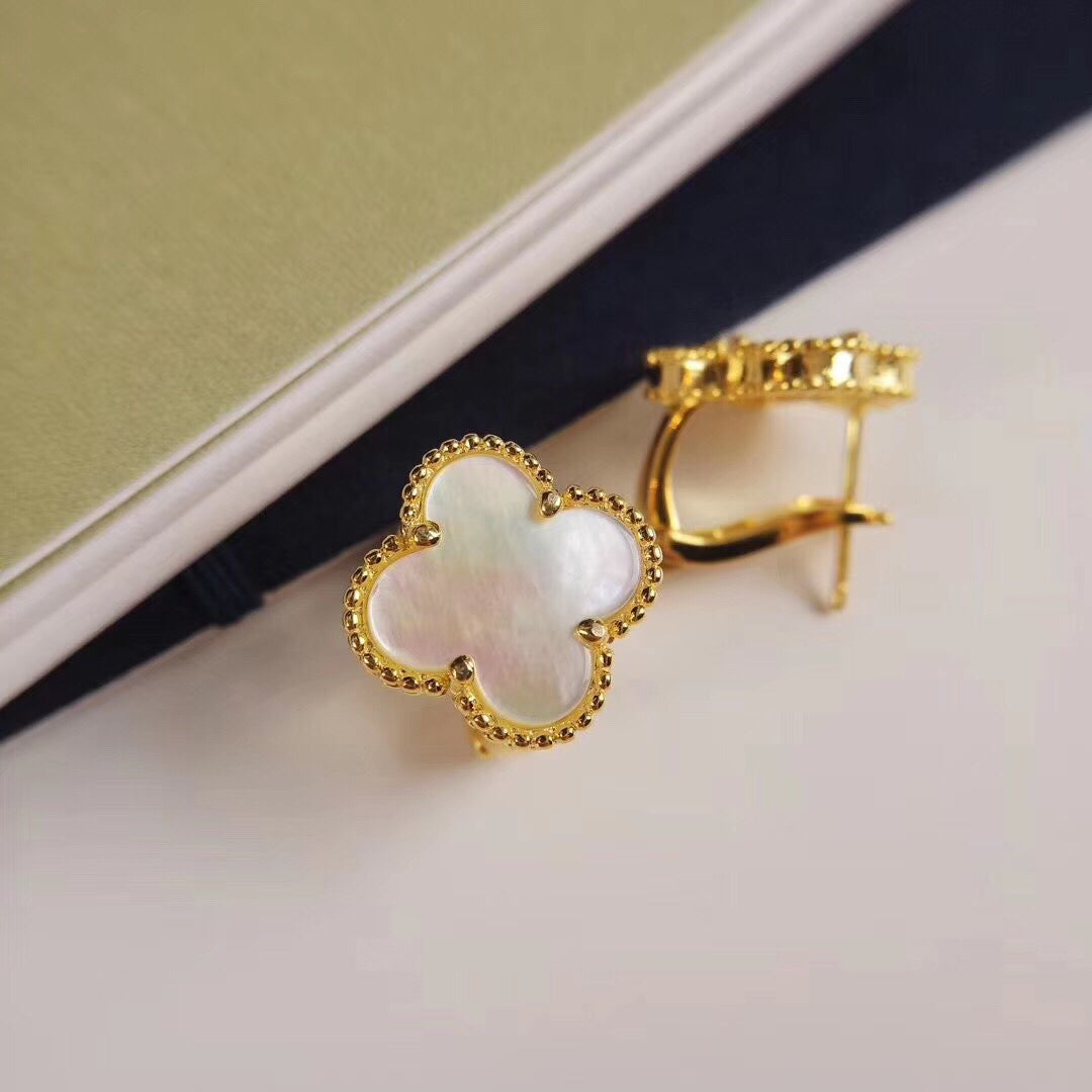 Van Clee* Earrings