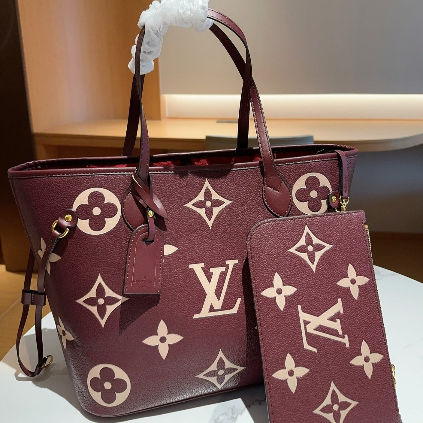 L    new bag