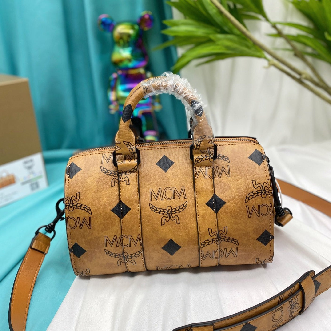 M Boston classic bag