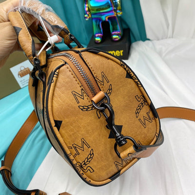M Boston classic bag