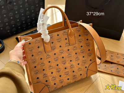 MC* Classic Shopping Bag