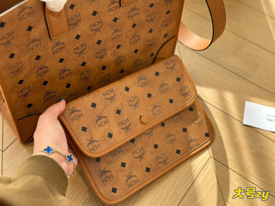 MC* Classic Shopping Bag