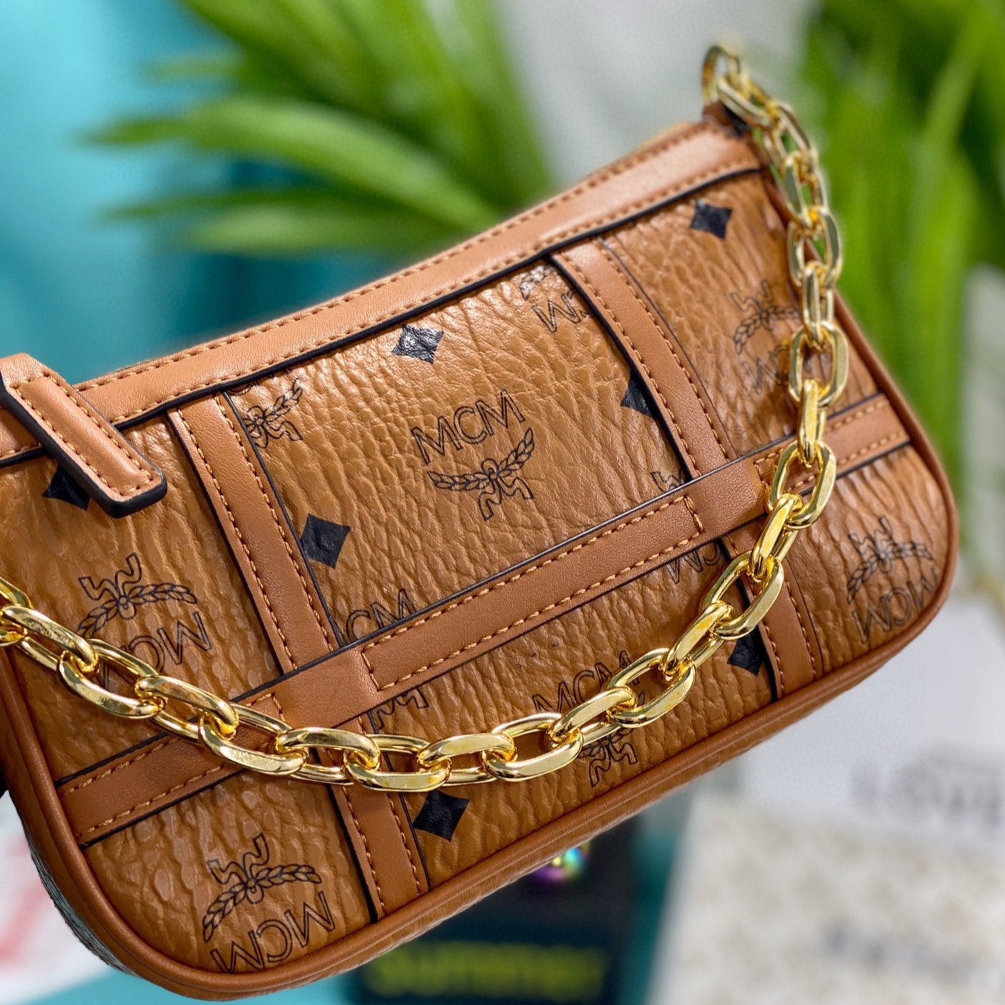 MC* Classic Underarm Bag