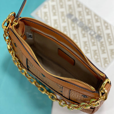 MC* Classic Underarm Bag