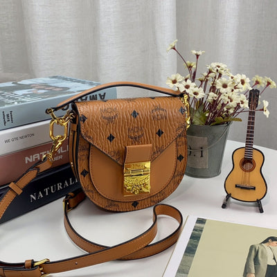 MC* classic saddle bag