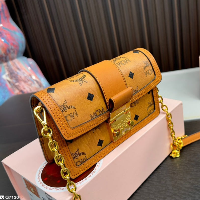 MC* classic chain bag