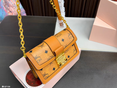 MC* classic chain bag