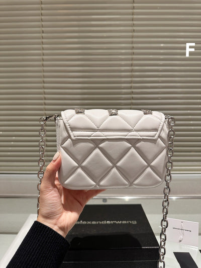 **Wang new crystal letter bag