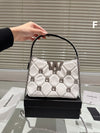 **Wang new crystal letter bag