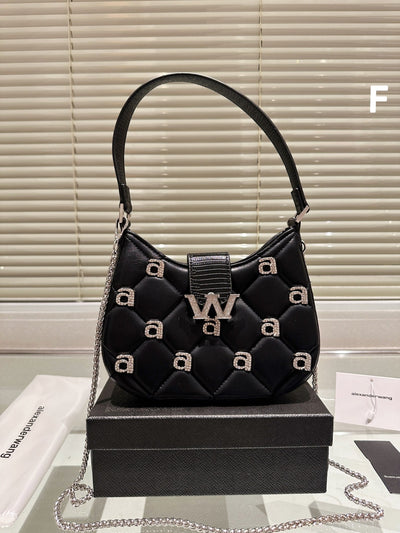 **Wang new crystal letter bag