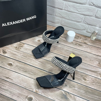 Wang's new highest-limit diamond sandals