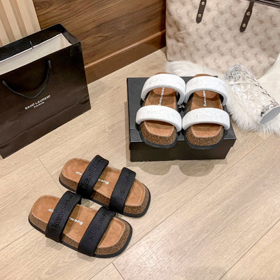 Wang new thick-soled slippers