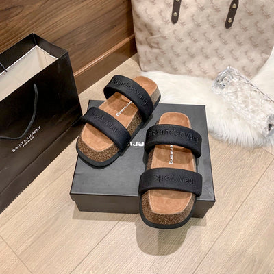 Wang new thick-soled slippers